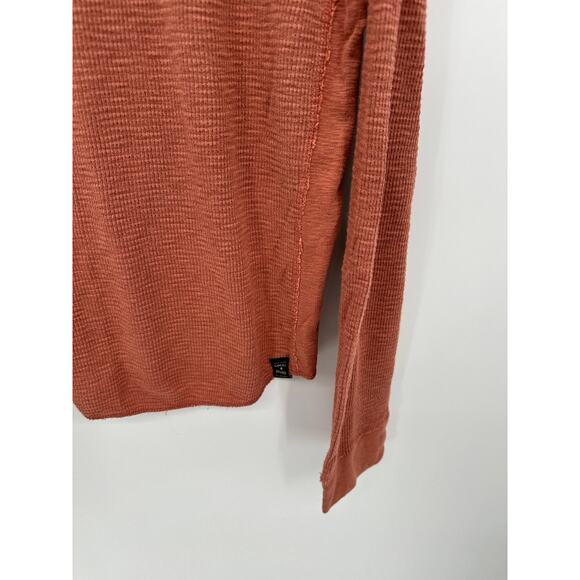 Lucky Brand Mens Sequoia Salmon Long Sleeve Thermal Crew T-Shirt Tee Size Small - Picture 4 of 10